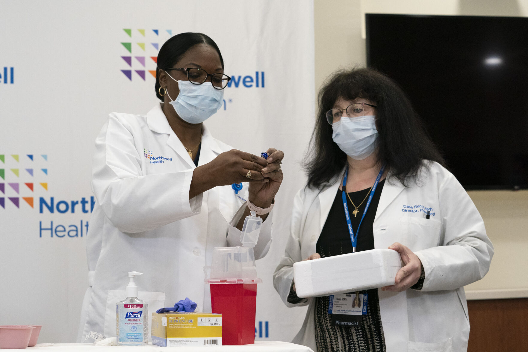 Virus Outbreak Pfizer Vaccine New York